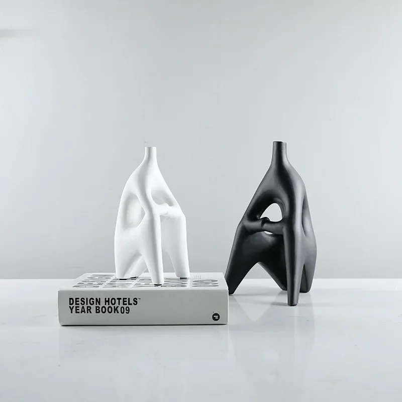 Nordic Sitting Figure Sculpture Modern Entrance Living Room Bedroom Desktop Dining Table Home Handicraft Ornament Decoration
Nordic Sitting Figure Sculpture Modern Entrance Living Room Bedroom Desktop Dining Table Home Handicraft Ornament Decoration