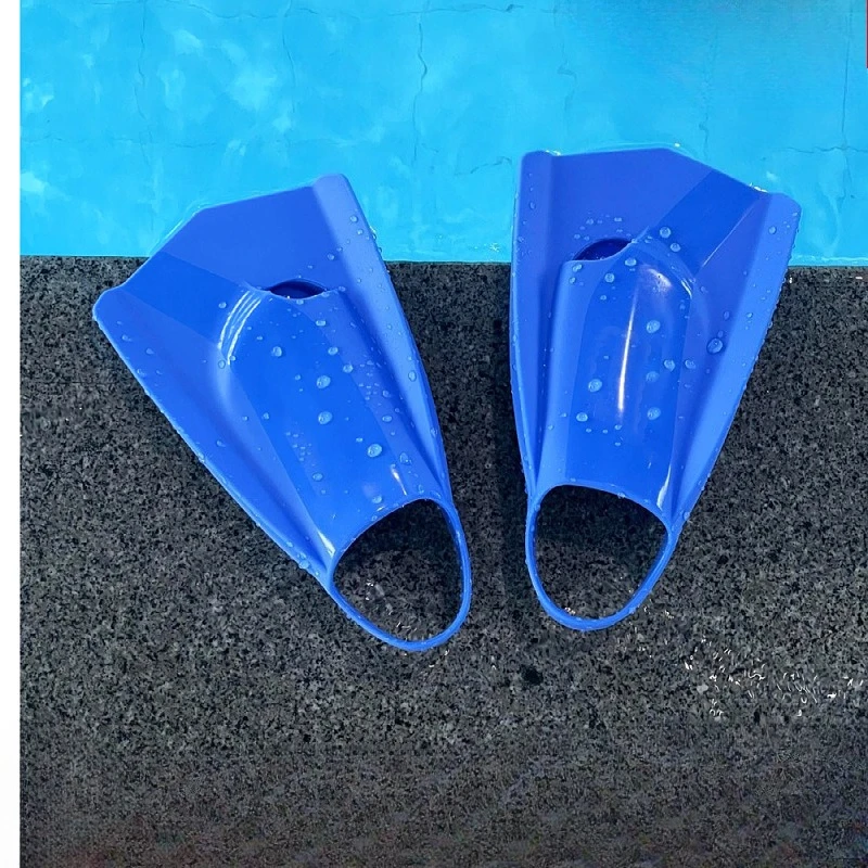 New Silicone Swimming Fins Professional Diving Training Equipment Adult Snorkeling
New Silicone Swimming Fins Professional Diving Training Equipment Adult Snorkeling