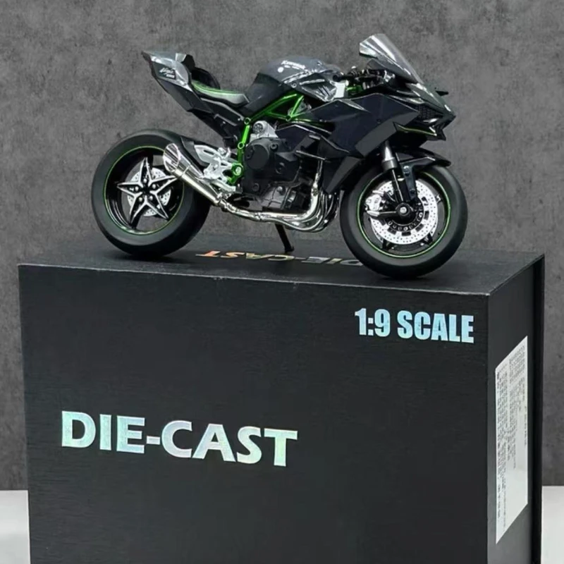 1: 9 Ducati V4S S1000RR Kawasaki H2R H2 R1250GS Children's high-end ornaments, gifts, and toys with sound and light alloy model
1: 9 Ducati V4S S1000RR Kawasaki H2R H2 R1250GS Children's high-end ornaments, gifts, and toys with sound and light alloy model
