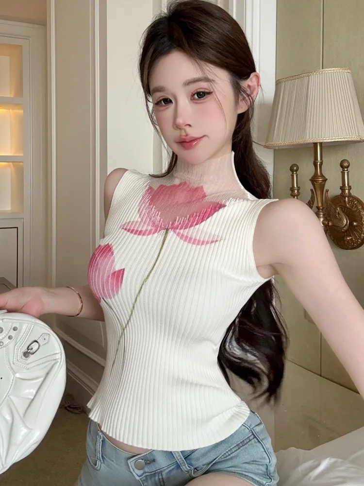 Sexy Spicy Girl Print Vest Women's Slim Fit Short Top Summer Outerwear Pure Desire Base Shirt Korean Style Commute Wind
Sexy Spicy Girl Print Vest Women's Slim Fit Short Top Summer Outerwear Pure Desire Base Shirt Korean Style Commute Wind