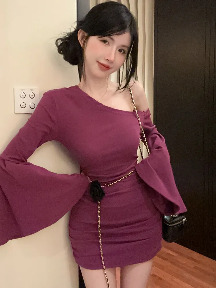 Retro Pleated Sleeve Dress Women's Spring Autumn Inner Fashion Waist Cinching Body Shape Shoulder Baggy Skirt Commute Korean ...
Retro Pleated Sleeve Dress Women's Spring Autumn Inner Fashion Waist Cinching Body Shape Shoulder Baggy Skirt Commute Korean ...