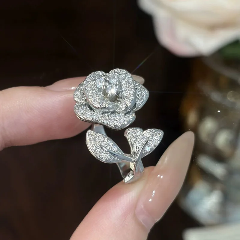New Luxury Rose Flower Design Shiny Cubic Zirconia Adjustable Ring Female925 Sterling Silver Wedding Jewelry Festival Gift
New Luxury Rose Flower Design Shiny Cubic Zirconia Adjustable Ring Female925 Sterling Silver Wedding Jewelry Festival Gift