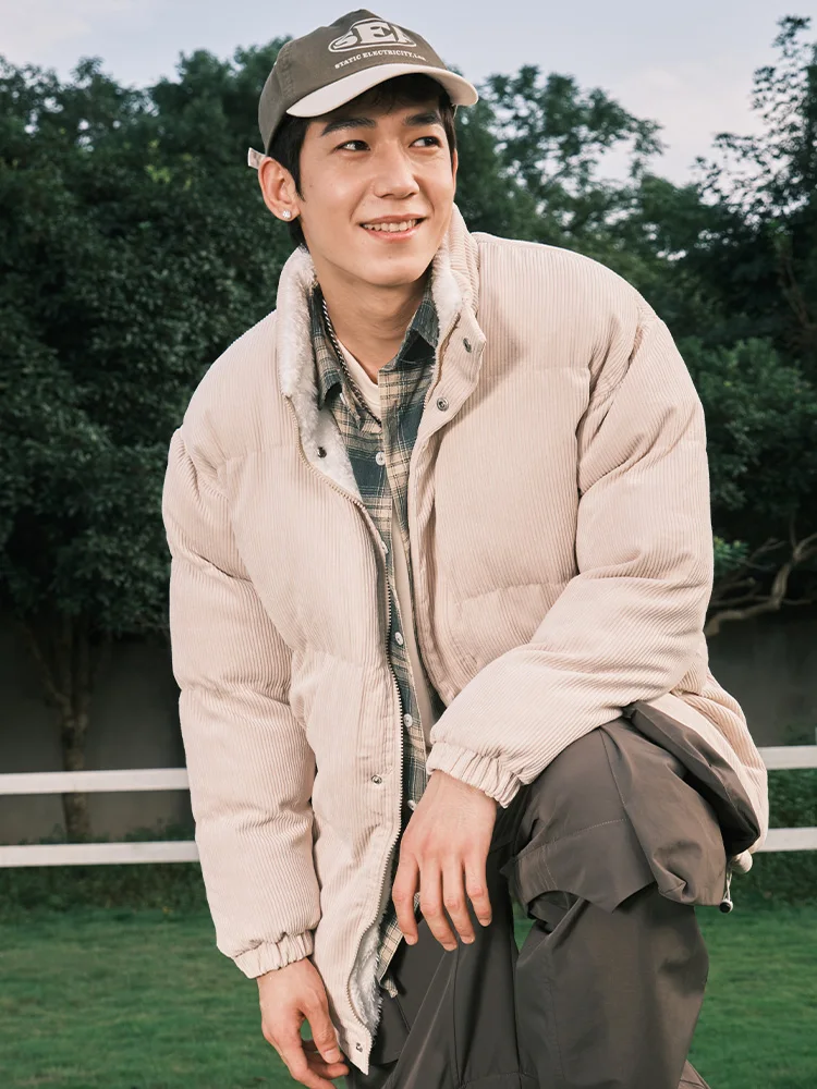 Men's Thiened Winter Jaet with Fur Collar Corduroy Youth Faion Warm Zipper Closure ort Sle Outerwear Coat
Men's Thiened Winter Jaet with Fur Collar Corduroy Youth Faion Warm Zipper Closure ort Sle Outerwear Coat