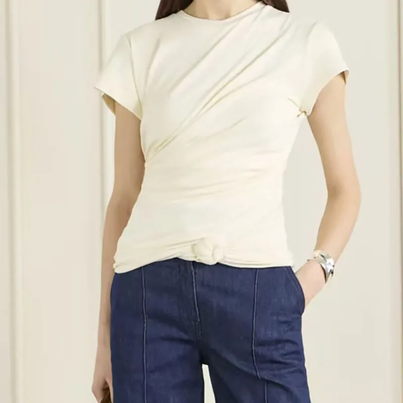 French-style knot waist-tightening short-sleeved T-shirt, 2026 new design, slim-fit and stylish, a little unconventional top
French-style knot waist-tightening short-sleeved T-shirt, 2026 new design, slim-fit and stylish, a little unconventional top