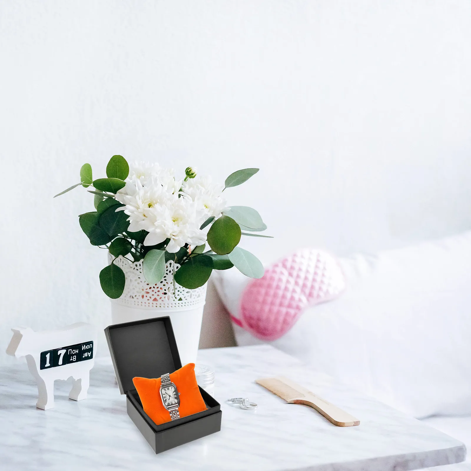 6Pcs Jewelry Display Pillows Mini Lint Silk Floss Bracelet Cushion Watch Protective Pillow Watch Box Liner Wrist Chain Holder
6Pcs Jewelry Display Pillows Mini Lint Silk Floss Bracelet Cushion Watch Protective Pillow Watch Box Liner Wrist Chain Holder