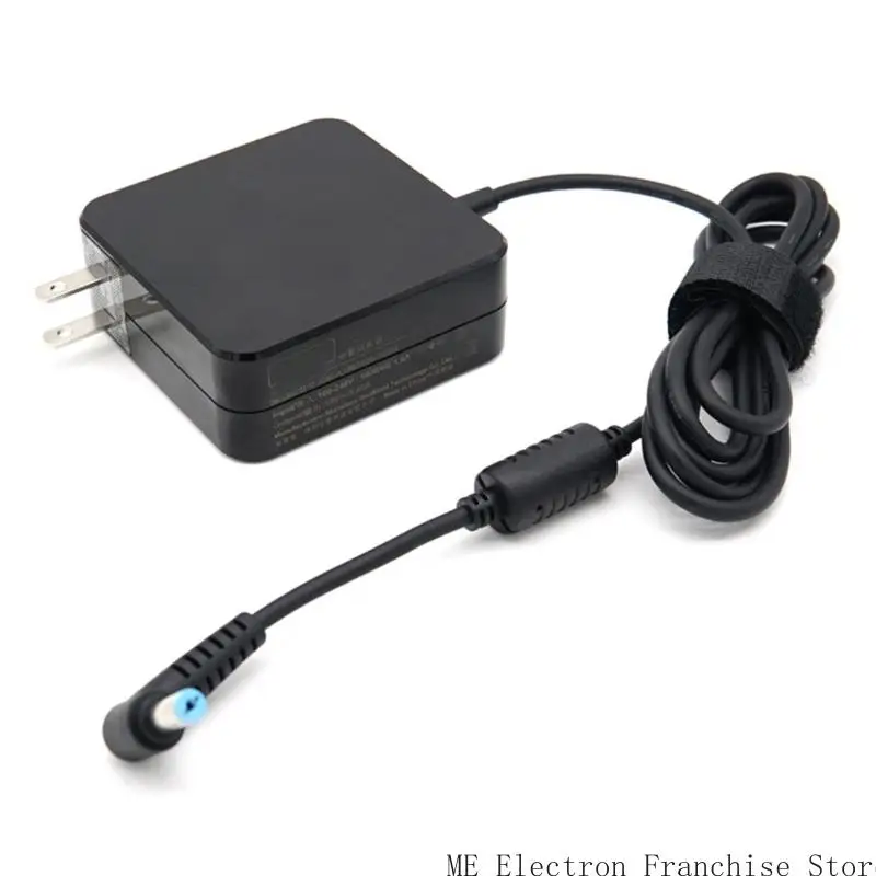 Universal 65W Notebook Charging Adapter AC100-240v For Laptops Featuring 5.5x1.7mm Tip
Universal 65W Notebook Charging Adapter AC100-240v For Laptops Featuring 5.5x1.7mm Tip