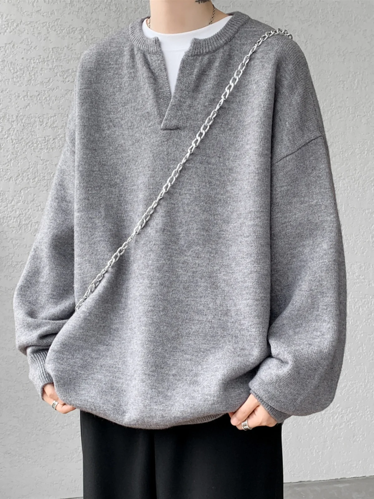 Свободный крой V-Ne, мужской трикотаж, осень-зима, повседневный удобный мягкий длинный свитер свека, универсальный, молодежный, теплый
Свободный крой V-Ne, мужской трикотаж, осень-зима, повседневный удобный мягкий длинный свитер свека, универсальный, молодежный, теплый