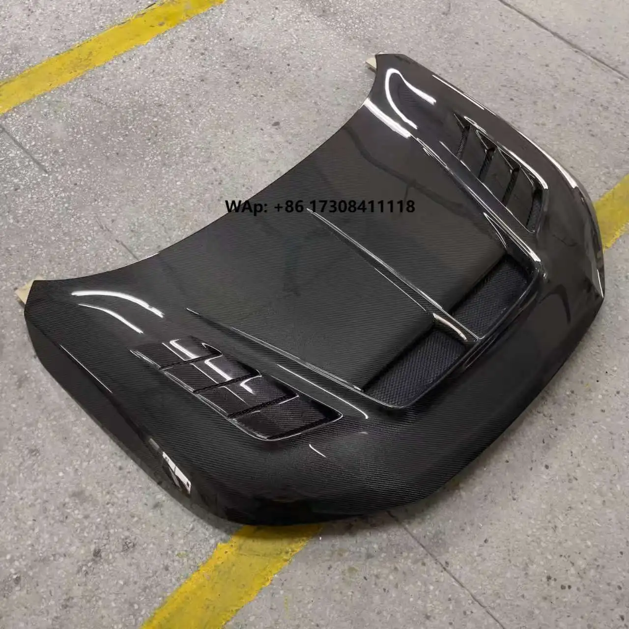 VR Style Carbon Fiber Hood for Civic FL5
VR Style Carbon Fiber Hood for Civic FL5