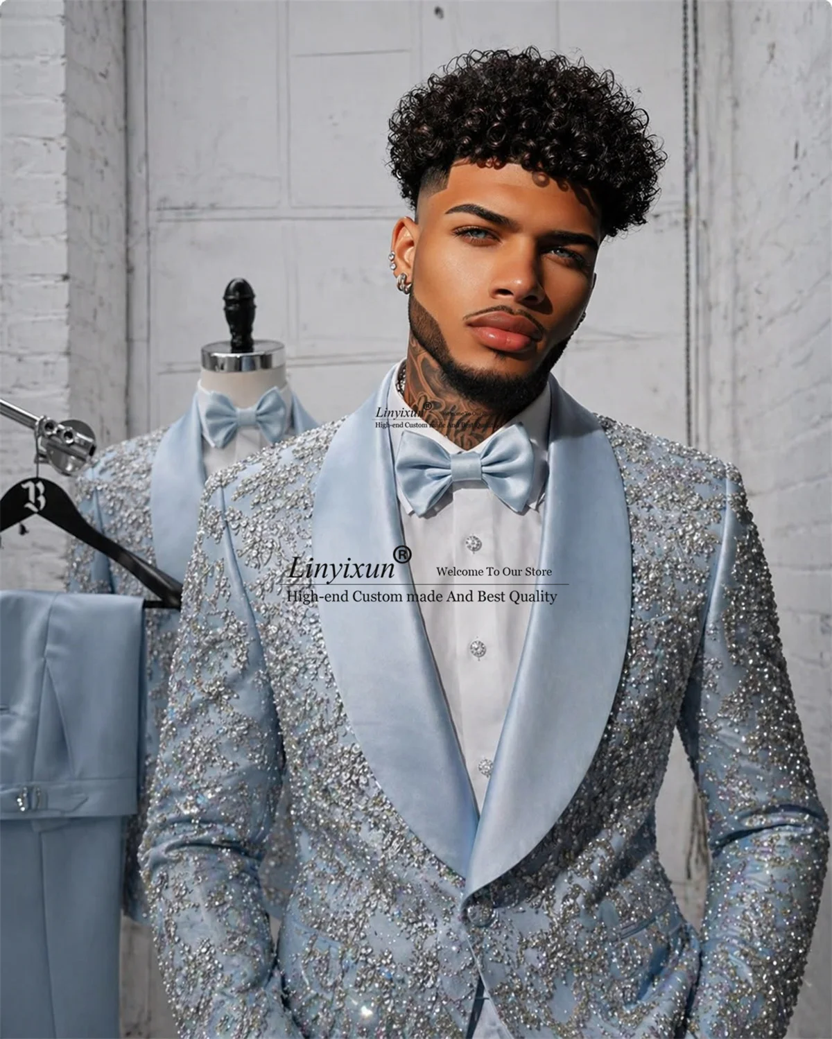 Luxury Jewelry Crystals Men Suits Customized Slim Fit Party Costume Homme Groom Wedding Tuxedos 2 Pieces Sets Male Prom Clothes
Luxury Jewelry Crystals Men Suits Customized Slim Fit Party Costume Homme Groom Wedding Tuxedos 2 Pieces Sets Male Prom Clothes