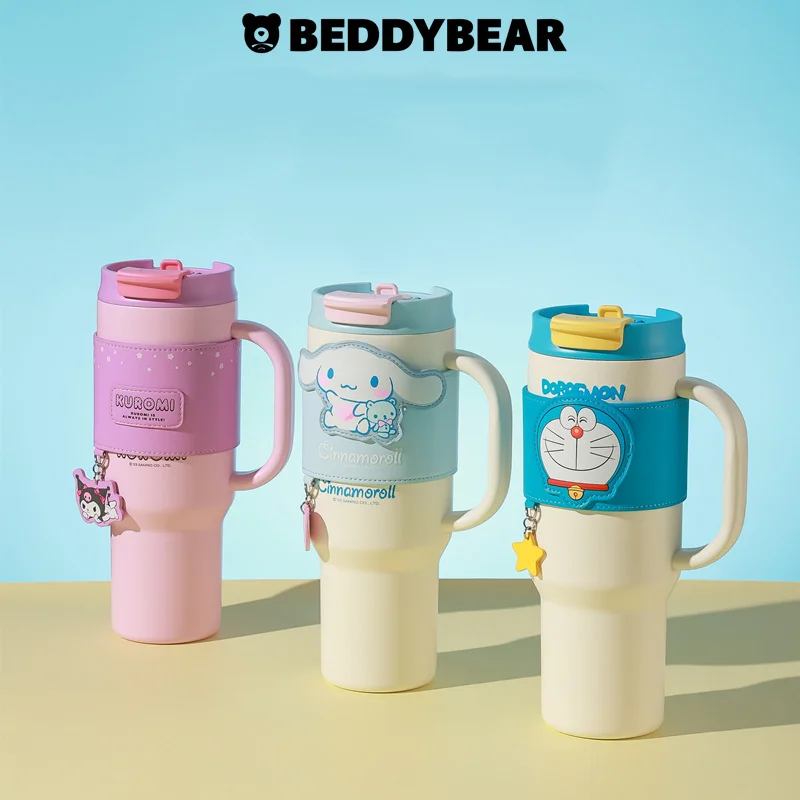 1200Ml Sanrio Hello Kitty Large Capacity Cartoon Thermos Cup Car Cup Straight Drink Straws Dual-Purpose Stainless Steel Kettle
1200Ml Sanrio Hello Kitty Large Capacity Cartoon Thermos Cup Car Cup Straight Drink Straws Dual-Purpose Stainless Steel Kettle