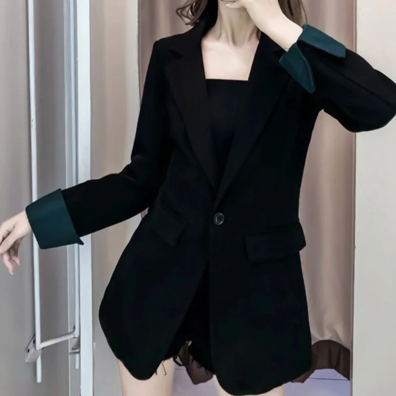 Solid Women's Blazers Korean Style Long Sleeve Outerwear Fashion 2025 New In High Quality Casual Fall Female Coats and Jackets
Solid Women's Blazers Korean Style Long Sleeve Outerwear Fashion 2025 New In High Quality Casual Fall Female Coats and Jackets