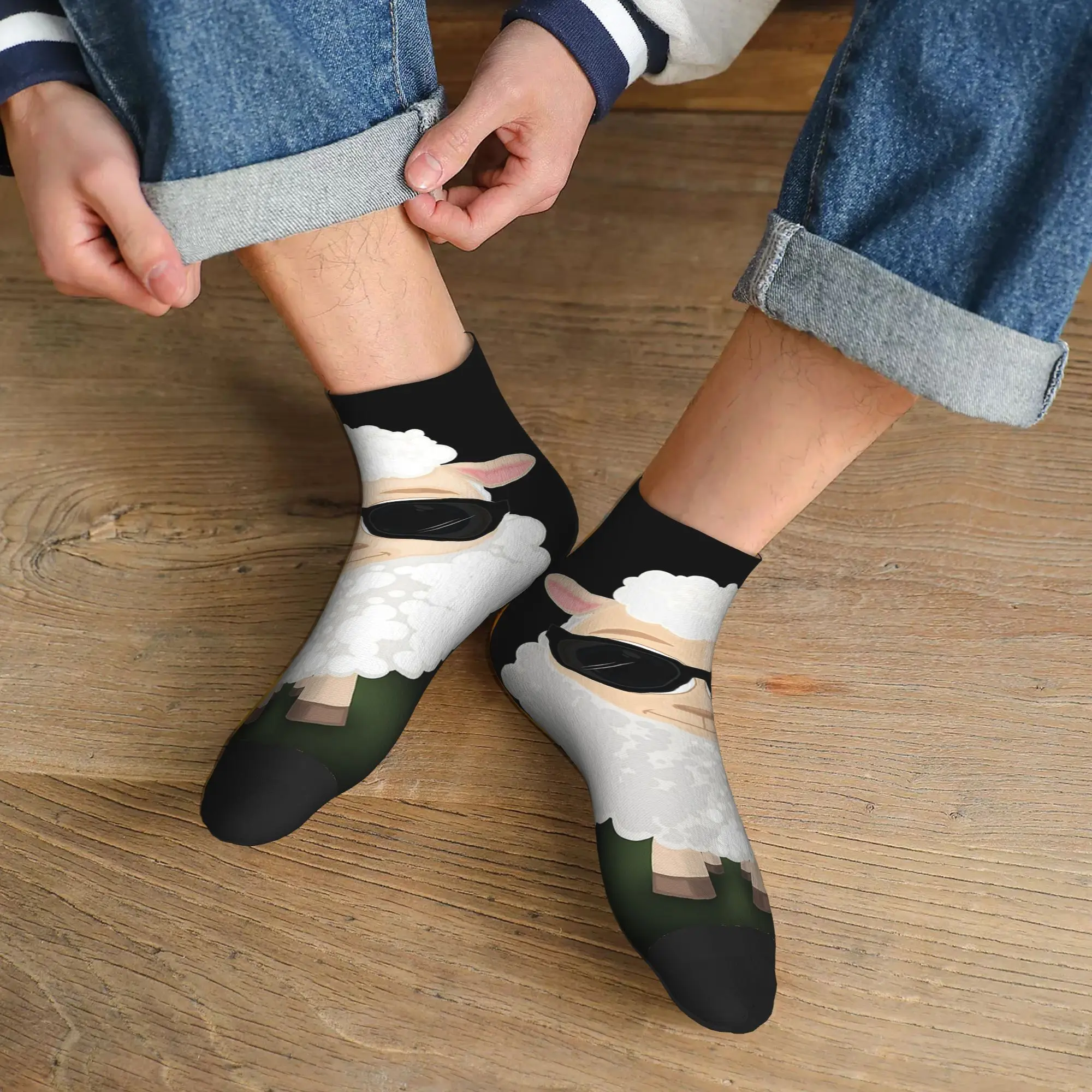 All Seasons Cool Sheep Socks Harajuku Super Soft Crew Socks Fashion Stockings for Men Women Christmas Gifts
All Seasons Cool Sheep Socks Harajuku Super Soft Crew Socks Fashion Stockings for Men Women Christmas Gifts