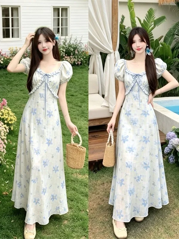 plus Size Loose Fashionable Summer Floral Print Puff Sleeve Dress Slimming High Waist Design Covering Flaws Women's Dress
plus Size Loose Fashionable Summer Floral Print Puff Sleeve Dress Slimming High Waist Design Covering Flaws Women's Dress