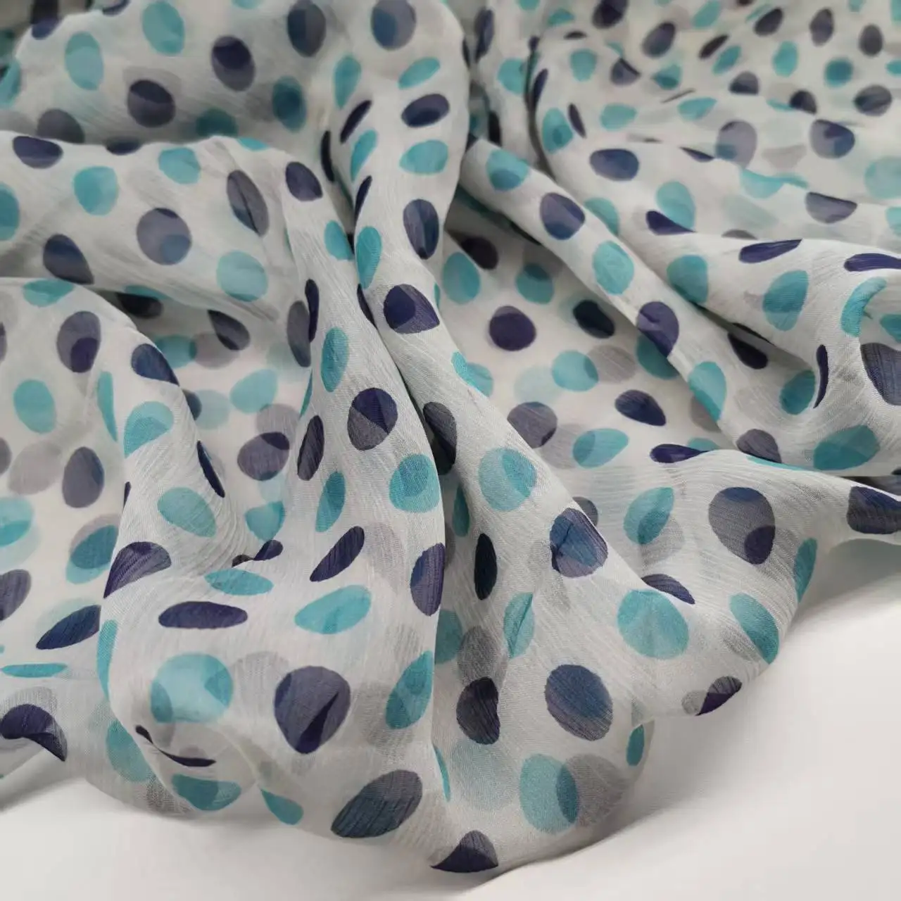 Dot Pure Silk Crepe Chiffon Transparent Gray Fabric Width 135cm Soft 6mm Dress Scarf DIY Sewing Material
Dot Pure Silk Crepe Chiffon Transparent Gray Fabric Width 135cm Soft 6mm Dress Scarf DIY Sewing Material