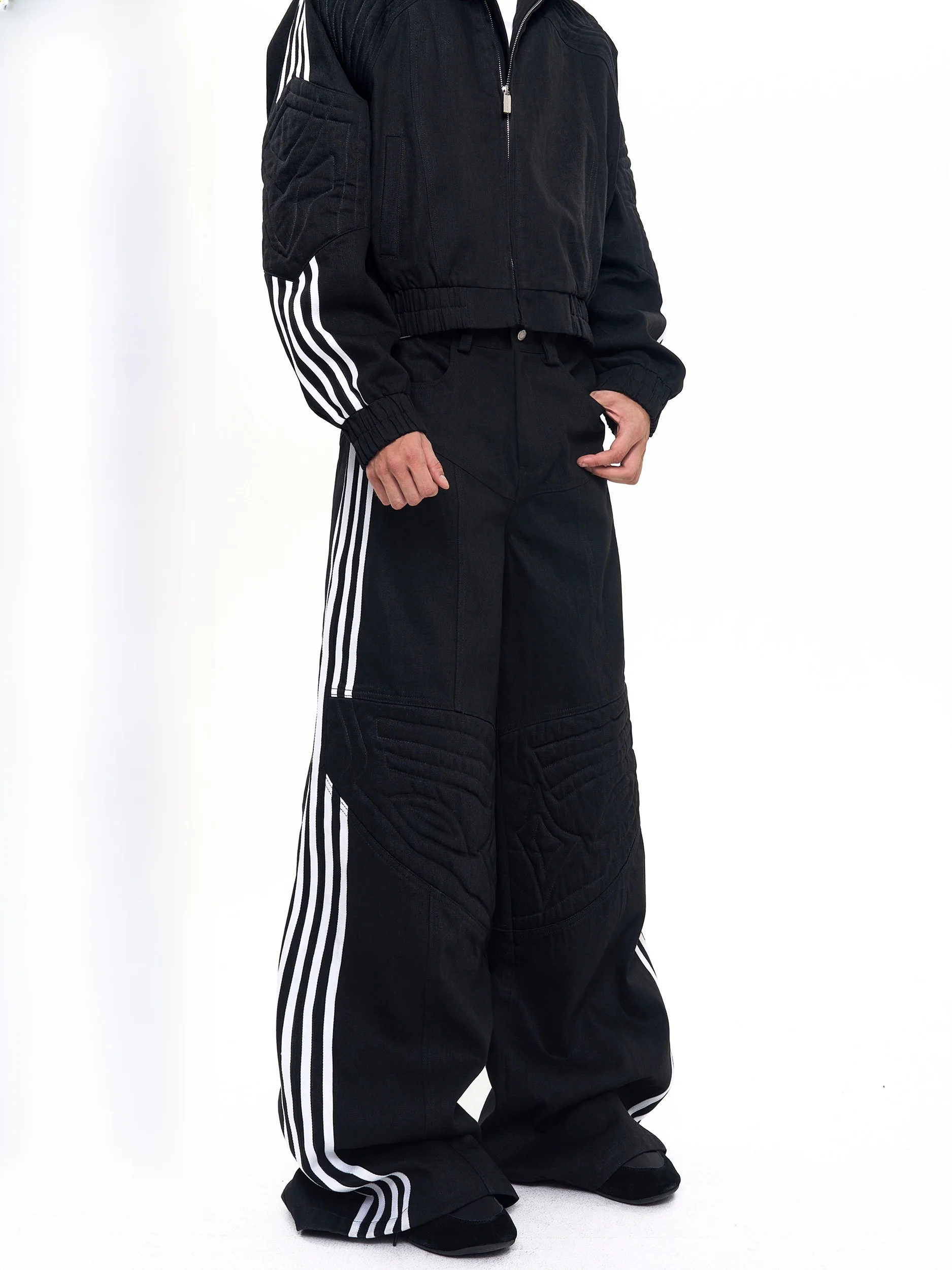 Винтажные джинсы Bla Original Denim для мужчин, осенние, с высокой талией, в стиле пэчворк, с четырьмя полосками, удлиненные, свободного прямого кроя
Винтажные джинсы Bla Original Denim для мужчин, осенние, с высокой талией, в стиле пэчворк, с четырьмя полосками, удлиненные, свободного прямого кроя