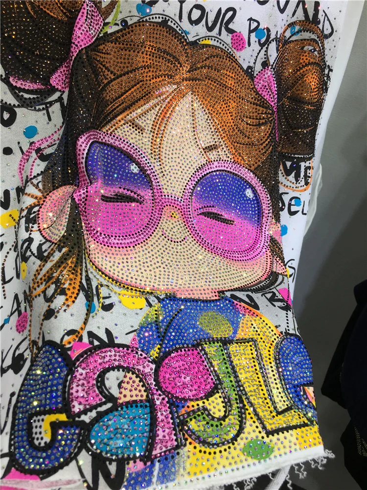 Sweet Girl Diamonds Female T-shirt 2025 New Summer All-match Loose O-neck Pullover Top Hot Drilling Casual Students Cotton Tees
Sweet Girl Diamonds Female T-shirt 2025 New Summer All-match Loose O-neck Pullover Top Hot Drilling Casual Students Cotton Tees