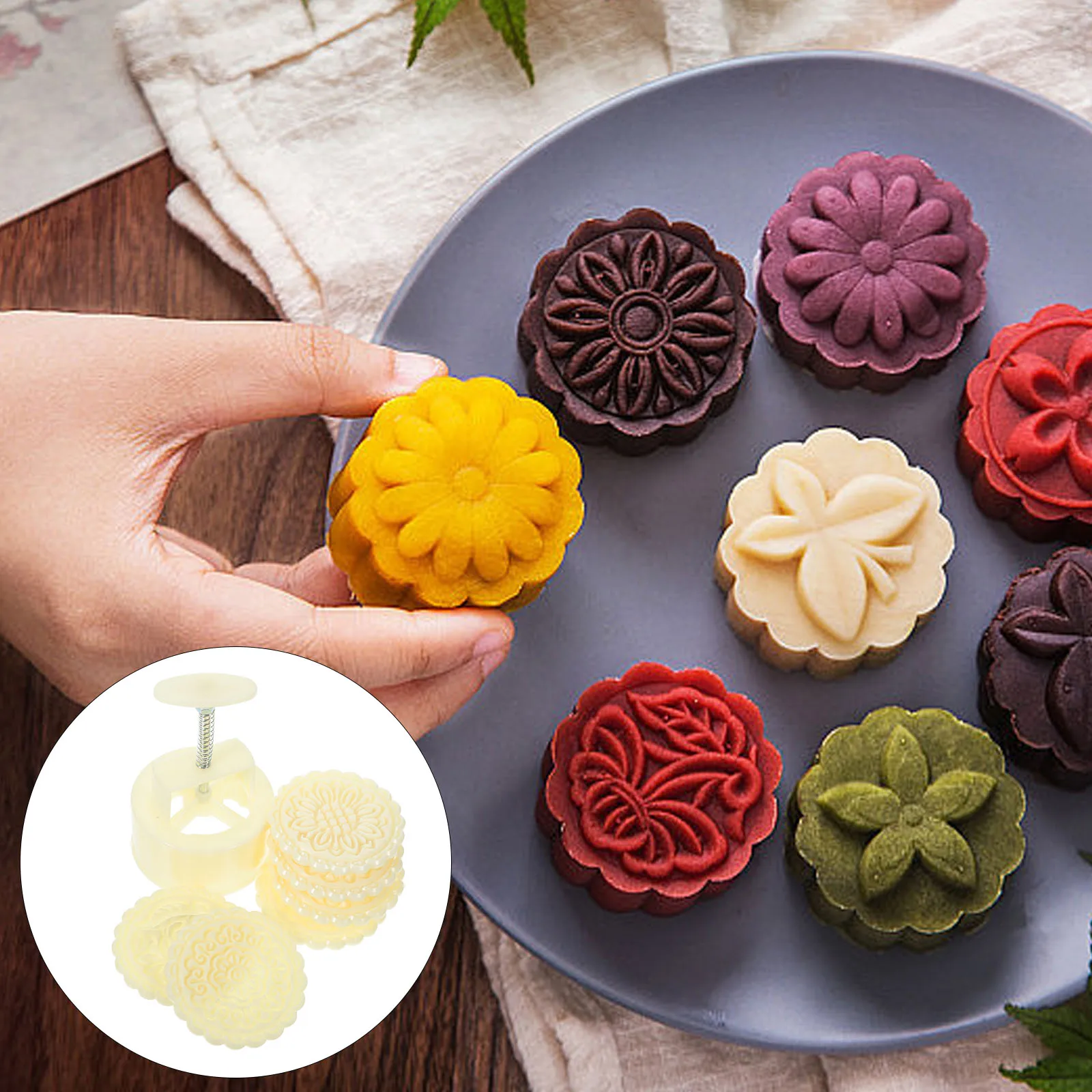 DIY Home Mold Moon Cake Mold 250g Round Plastic Baking Tool Cookie Kitchen Supplies Chocolate Maker Kitchen Supplies
DIY Home Mold Moon Cake Mold 250g Round Plastic Baking Tool Cookie Kitchen Supplies Chocolate Maker Kitchen Supplies