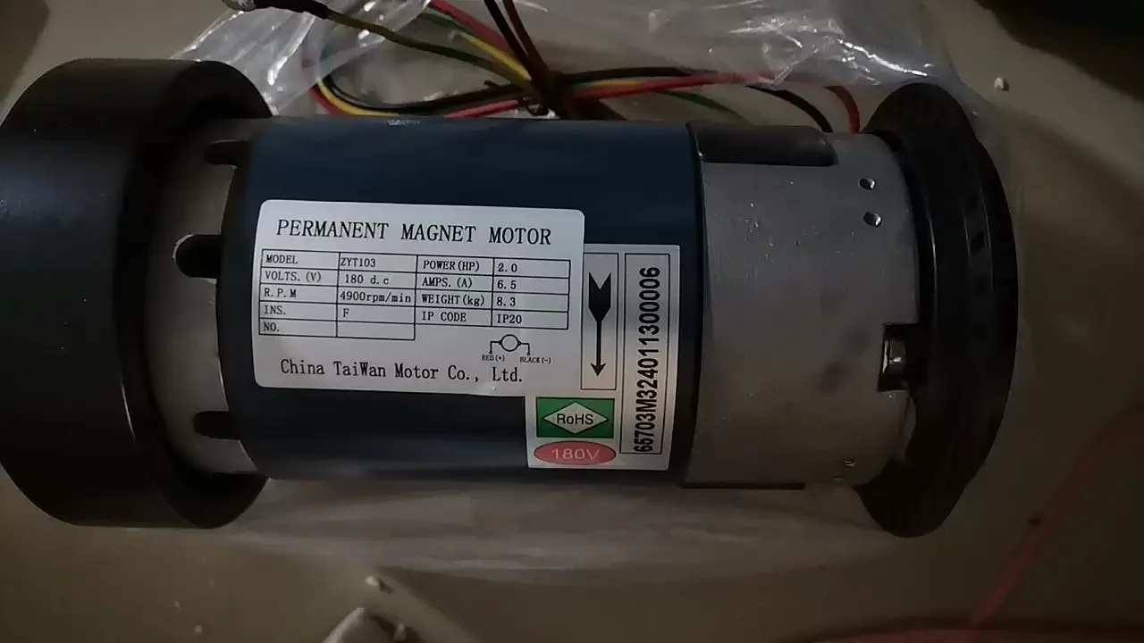Treadmill dc motor ZYT103 2.0HP 180VDC 6.5A 4900RPM
Treadmill dc motor ZYT103 2.0HP 180VDC 6.5A 4900RPM