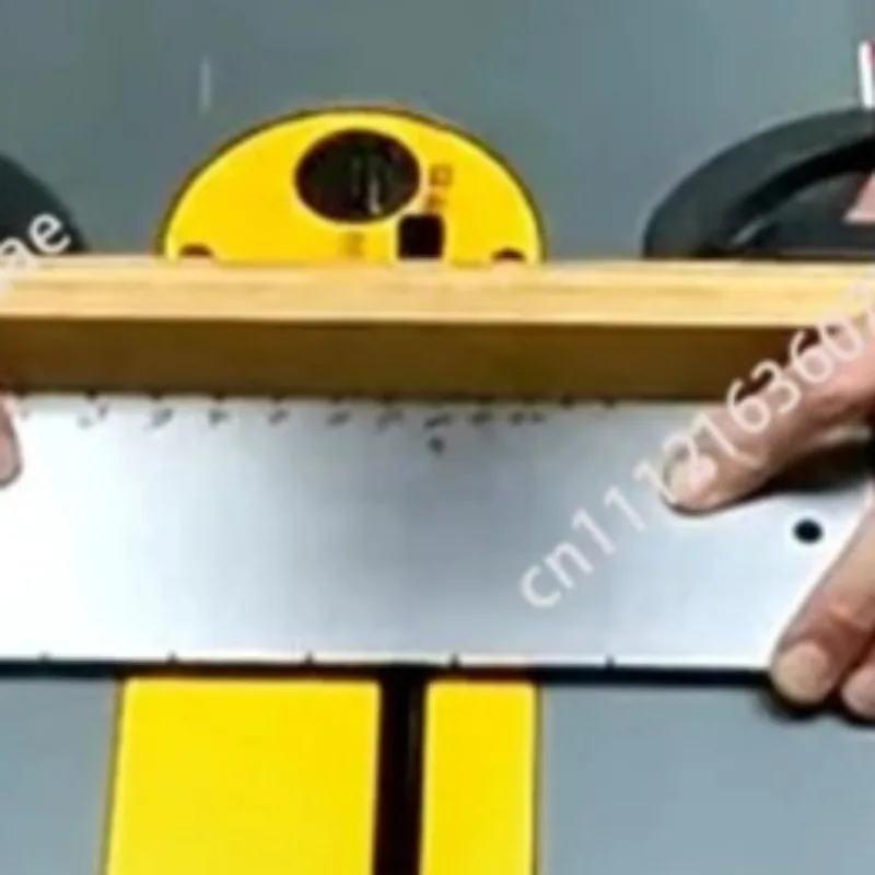 Guitar Wire Groove Table Saw Blade 0.58mm Guitar Repair Tool
Guitar Wire Groove Table Saw Blade 0.58mm Guitar Repair Tool