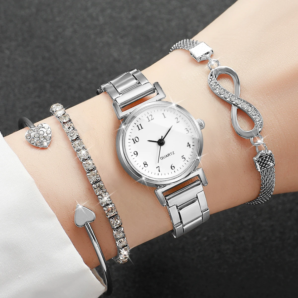 4 шт. модных женских часов с арабским циферблатом, набор браслетов с стразами, женские кварцевые наручные часы с ремешком из сплава, Reloj Mujer (без коробки)
4 шт. модных женских часов с арабским циферблатом, набор браслетов с стразами, женские кварцевые наручные часы с ремешком из сплава, Reloj Mujer (без коробки)