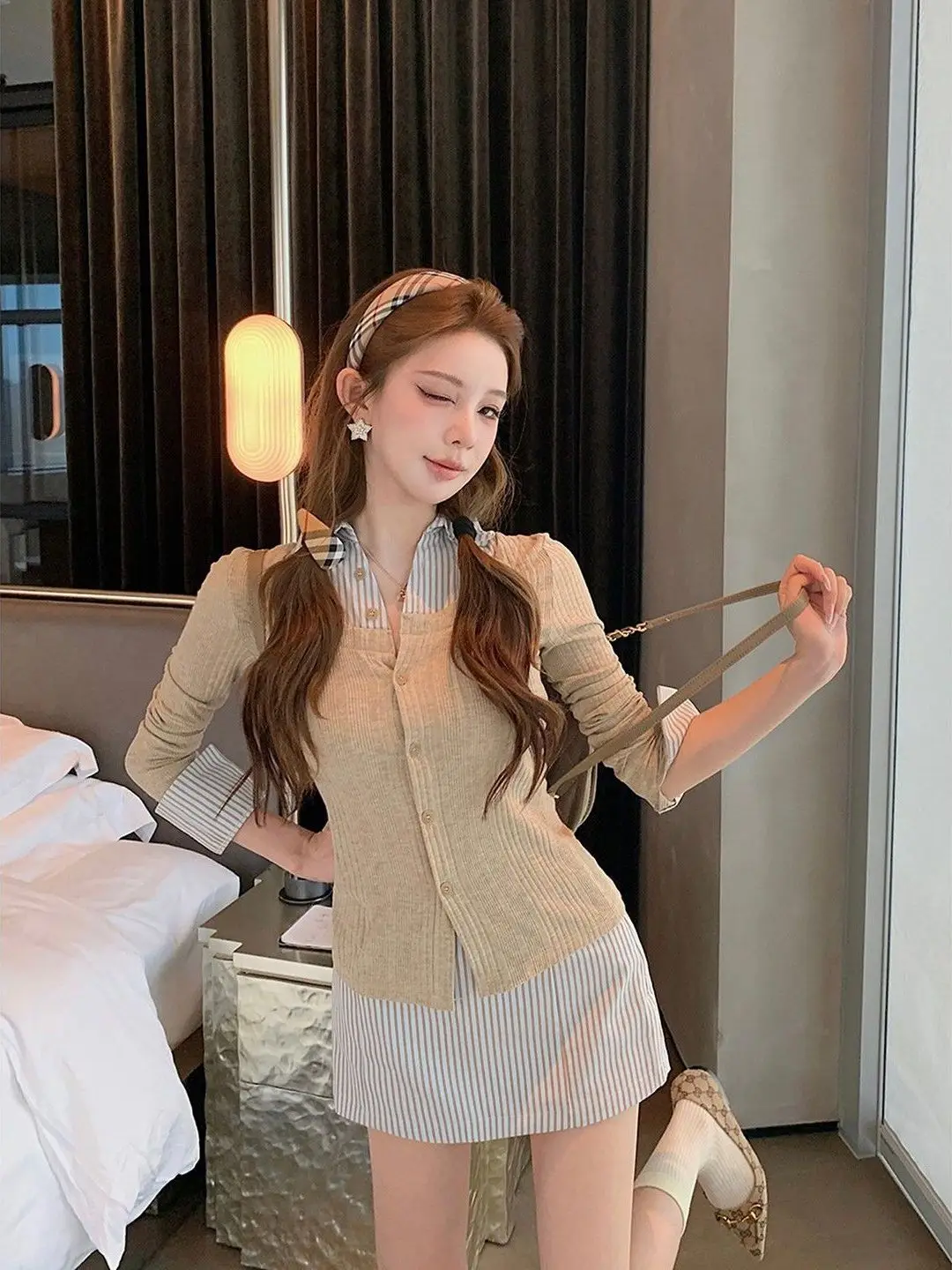 Miu Style College Fashion Women's Spring Autumn Chic Two-Piece Set Shirt And Skirt Combo Short Sleeve Long Sleeve Available
Miu Style College Fashion Women's Spring Autumn Chic Two-Piece Set Shirt And Skirt Combo Short Sleeve Long Sleeve Available