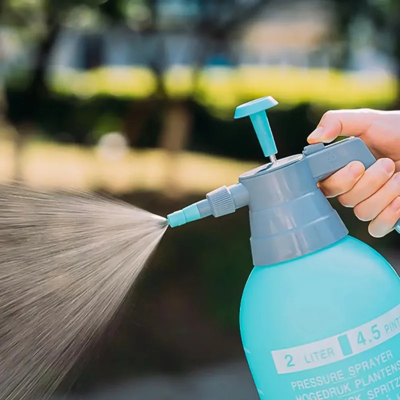 Портативная садовая бутылка для распыления воды под давлением, средство для мойки автомобилей с длинной насадкой объемом 2 л для мойки автомобилей
Портативная садовая бутылка для распыления воды под давлением, средство для мойки автомобилей с длинной насадкой объемом 2 л для мойки автомобилей