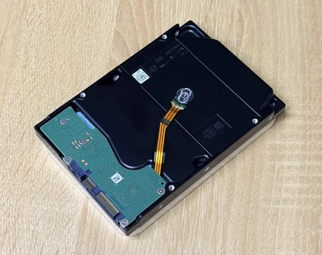 Для серверного жесткого диска ST22000NM000E 22T SAS EXOS X22 3,5
Для серверного жесткого диска ST22000NM000E 22T SAS EXOS X22 3,5