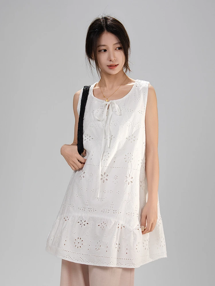 Elegant Sweet Style Embroidered Hollow out Belted Vest Dress Women's Mid-Length Cotton Summer Casual A-Line Dress
Elegant Sweet Style Embroidered Hollow out Belted Vest Dress Women's Mid-Length Cotton Summer Casual A-Line Dress