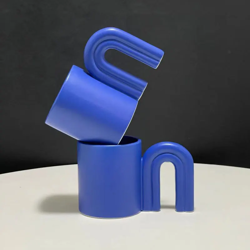 Nordic Klein Blue Mug Creative Door Handle Ceramic Personalized Coffee Breakfast Milk Tea Cup
Nordic Klein Blue Mug Creative Door Handle Ceramic Personalized Coffee Breakfast Milk Tea Cup