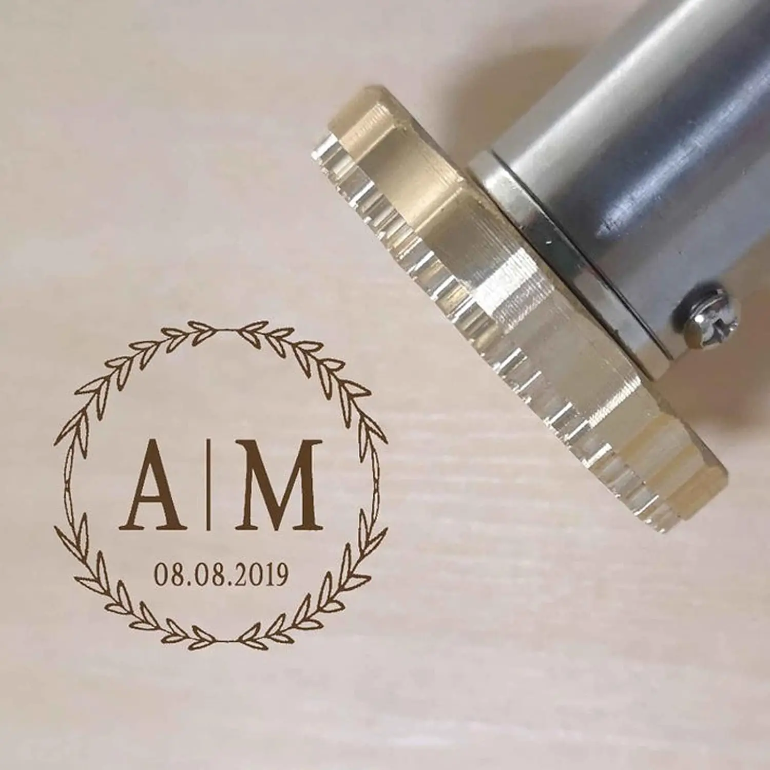 Custom Branding Iron for woodworkers Wood Burning Stamp Branding Iron for Wood Custom Branding Iron for Gift (2"x2" Electronic
Custom Branding Iron for woodworkers Wood Burning Stamp Branding Iron for Wood Custom Branding Iron for Gift (2"x2" Electronic