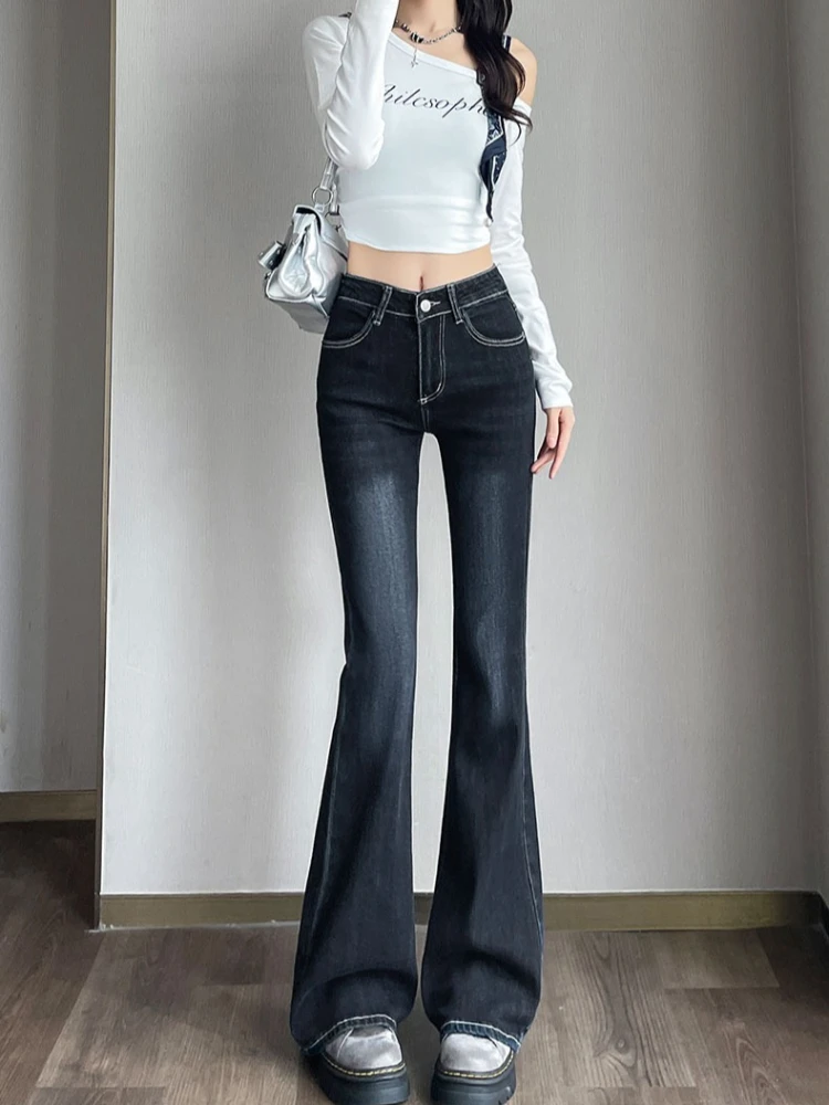 Легка расклешенные джинсы Spicy Girl с высокой талией, женские осенне-зимние универсальные и модные брюки-труба в форме подковы
Легка расклешенные джинсы Spicy Girl с высокой талией, женские осенне-зимние универсальные и модные брюки-труба в форме подковы