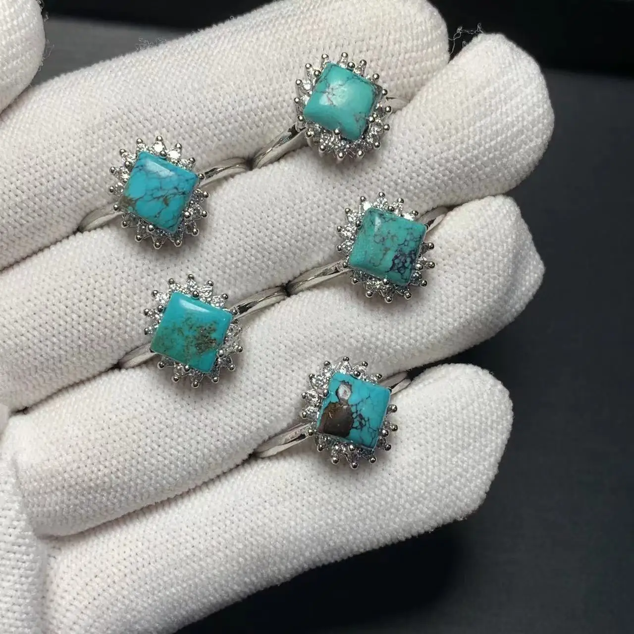 Natural Turquoise Ring Adjustable Female ring Jewelry for Women Gift Wholesale High Quality Vintage Fine 
Natural Turquoise Ring Adjustable Female ring Jewelry for Women Gift Wholesale High Quality Vintage Fine