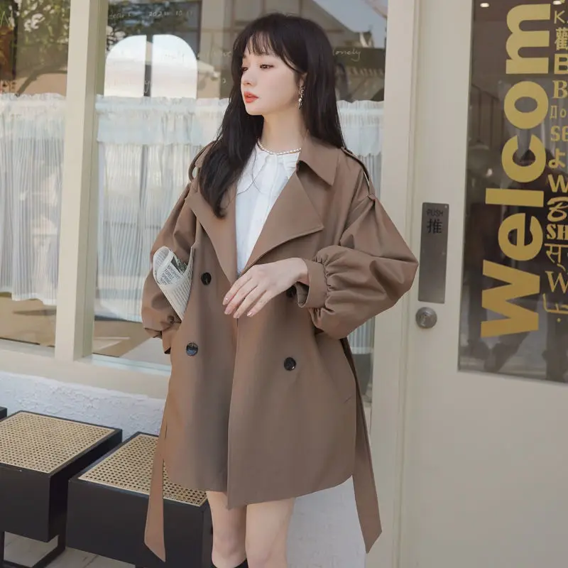 Coffee Short Trench Coat Women's Loose 2025 Spring and Autumn New Small Lantern Sleeve Coat
Coffee Short Trench Coat Women's Loose 2025 Spring and Autumn New Small Lantern Sleeve Coat