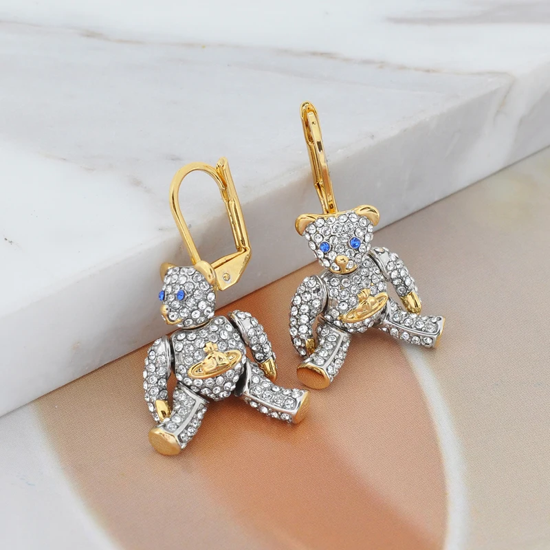 S925 sterling silver full of diamonds cute bear lady elegant sweet earrings high-end romantic gift
S925 sterling silver full of diamonds cute bear lady elegant sweet earrings high-end romantic gift