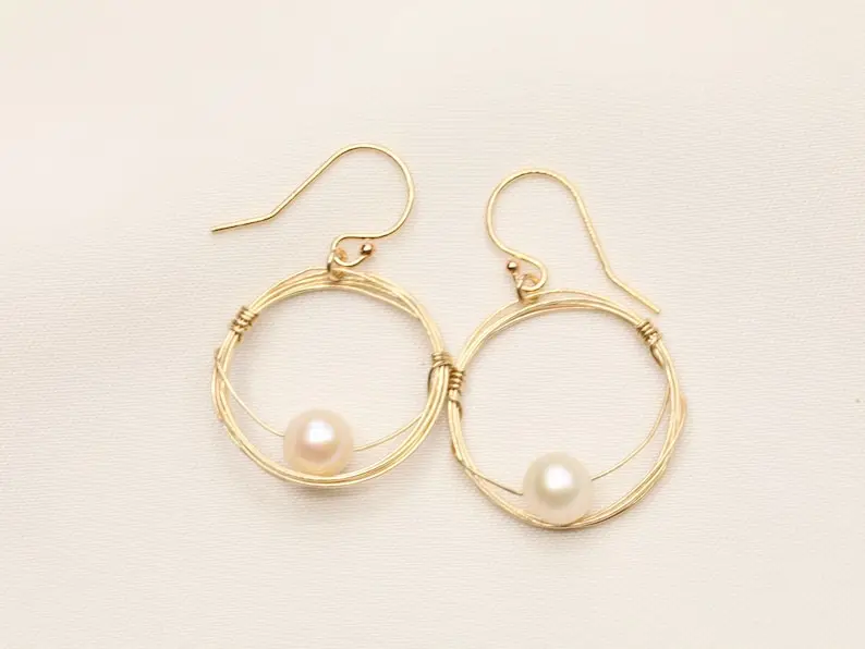 14k Gold Filled Freshwater Pearl Hoop Earrings luxury High Quality Dainty Dangle Ladies' Earrings Jewelry Woman Gifts for Woman
14k Gold Filled Freshwater Pearl Hoop Earrings luxury High Quality Dainty Dangle Ladies' Earrings Jewelry Woman Gifts for Woman