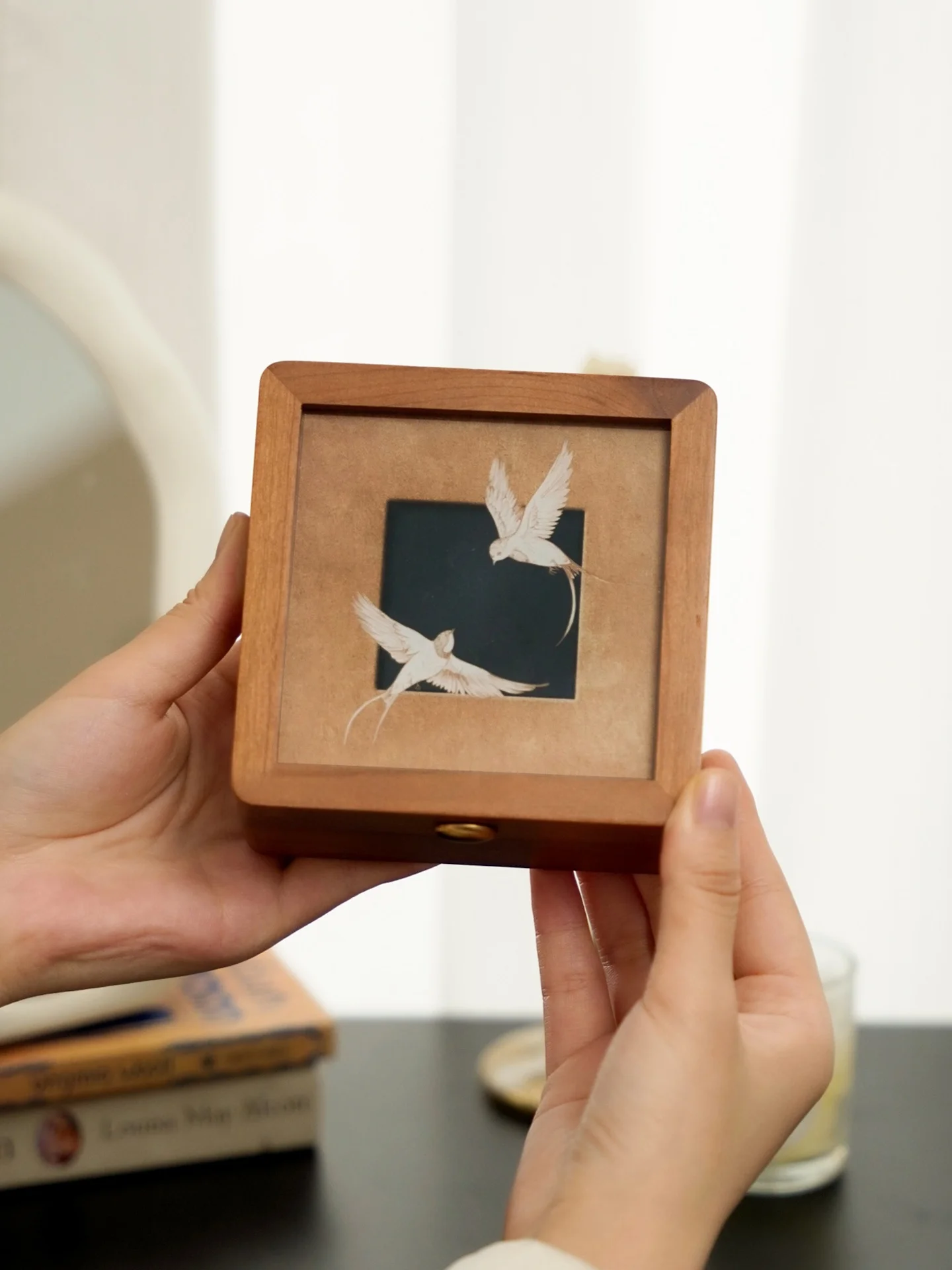 Luxury Wooden Jewelry Box Creative Storage Organizer for Bracelets And Nelaces Small Size Handmade Desktop Accory
Luxury Wooden Jewelry Box Creative Storage Organizer for Bracelets And Nelaces Small Size Handmade Desktop Accory