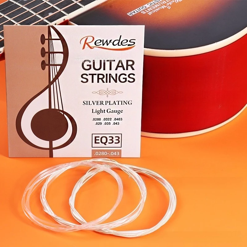 High-quality classical guitar strings: 4th/5th/6th strings are silver-plated, 1st/2nd/3rd strings are nylon, strong and durable
High-quality classical guitar strings: 4th/5th/6th strings are silver-plated, 1st/2nd/3rd strings are nylon, strong and durable