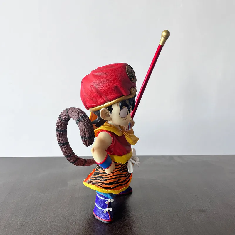 Коллекционная GK-статуэтка Сон Гоку из Dragon Ball в детском возрасте, фигурка с тигровой шкурой и обезьяньим хвостом, аниме-аксессуар для декора стола, для отаху.
Коллекционная GK-статуэтка Сон Гоку из Dragon Ball в детском возрасте, фигурка с тигровой шкурой и обезьяньим хвостом, аниме-аксессуар для декора стола, для отаху.