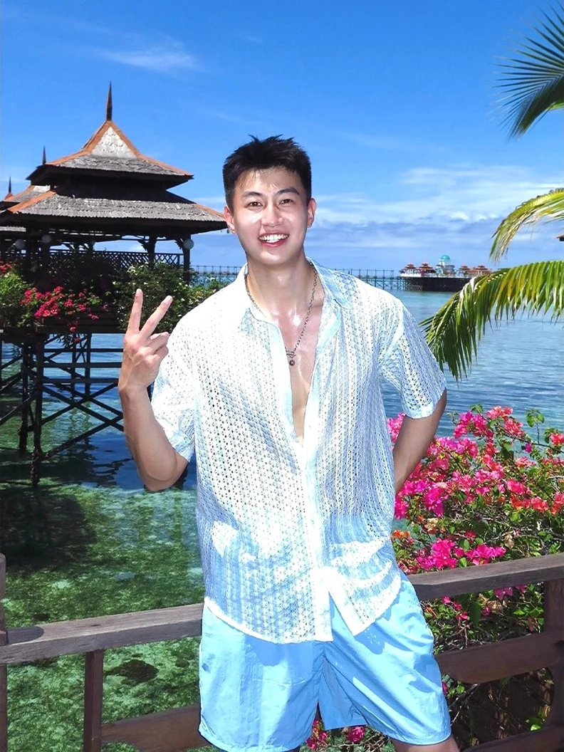 Beach Vacation Style Men's Floral Loose Short Sleeve Hollow out Shirt Casual Lightweight Cardigan Summer Sun Protection
Beach Vacation Style Men's Floral Loose Short Sleeve Hollow out Shirt Casual Lightweight Cardigan Summer Sun Protection