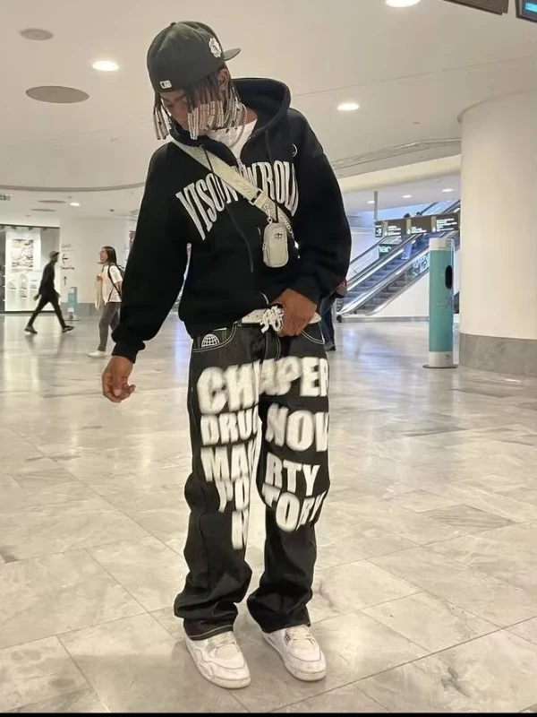 Y2k Letter Printed Black Pants Men Women 2025 Jeans Hip Hop New Trend Fashion Punk Loose Straight Wide Leg Trousers Streetwear
Y2k Letter Printed Black Pants Men Women 2025 Jeans Hip Hop New Trend Fashion Punk Loose Straight Wide Leg Trousers Streetwear