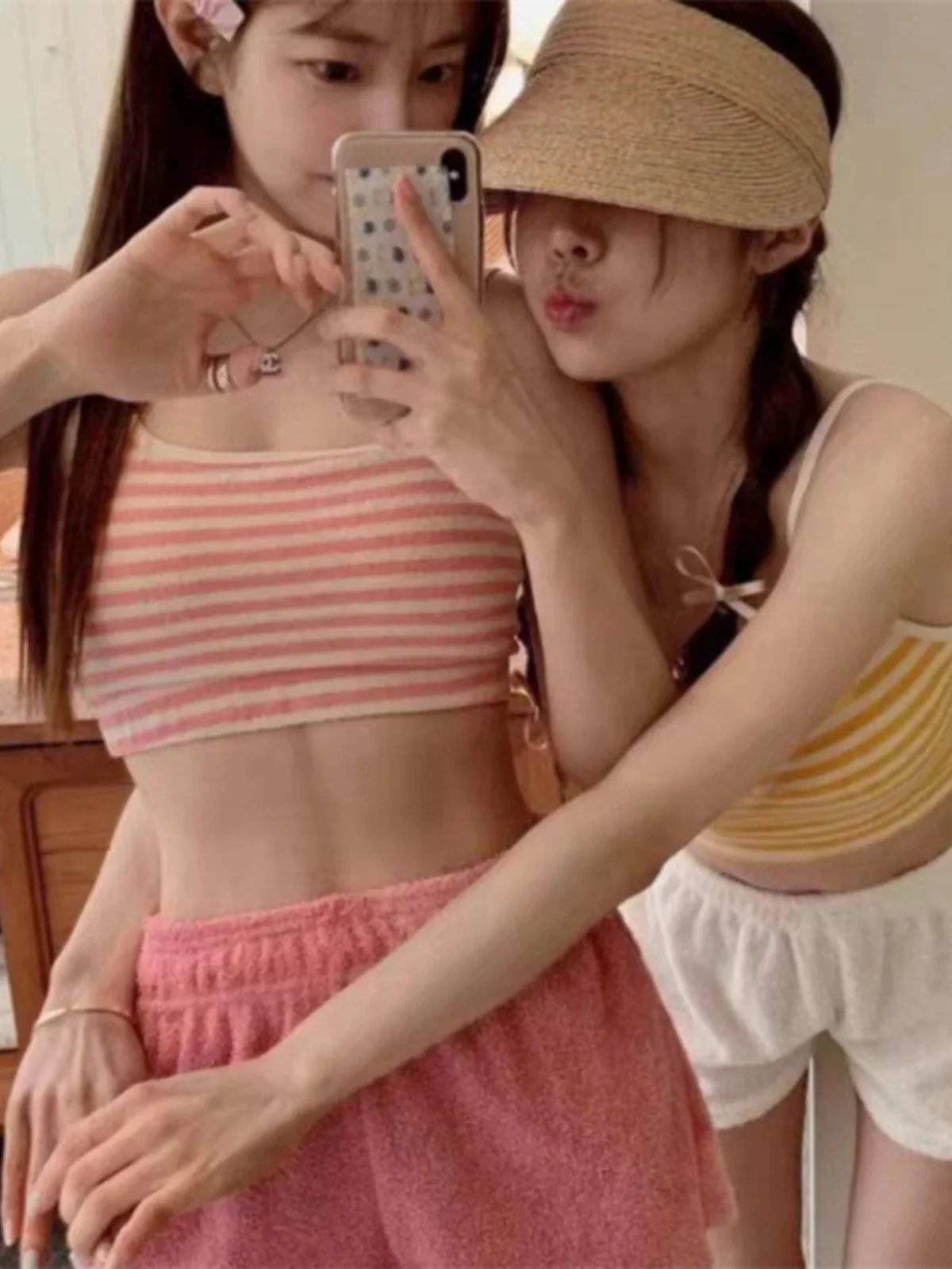 New Korean Sle Tee Piece Bikini Swimsuit Candy Colored Striped Student Thermal Vaion Separate Swimwear for Women
New Korean Sle Tee Piece Bikini Swimsuit Candy Colored Striped Student Thermal Vaion Separate Swimwear for Women