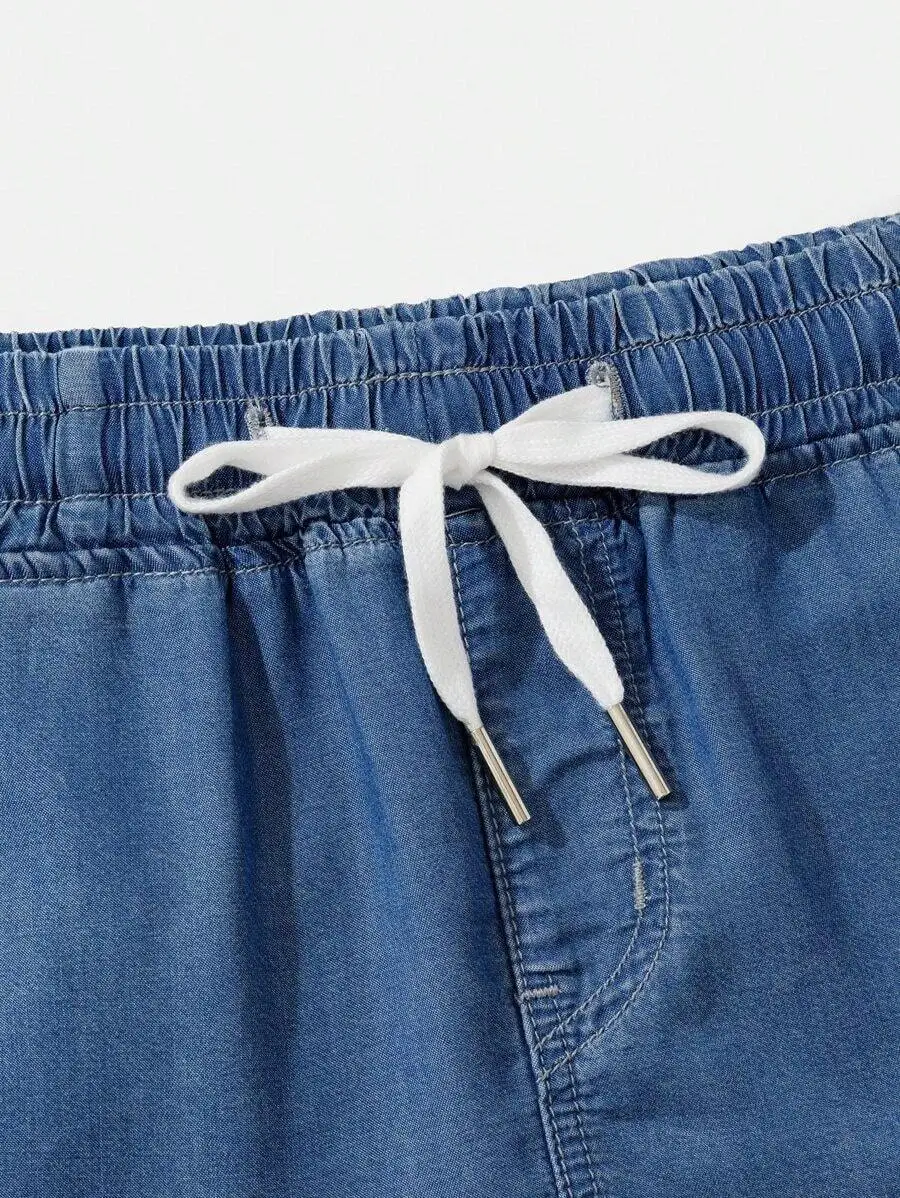 Denim Drawstring Waist Slant Pocket Shorts
Denim Drawstring Waist Slant Pocket Shorts