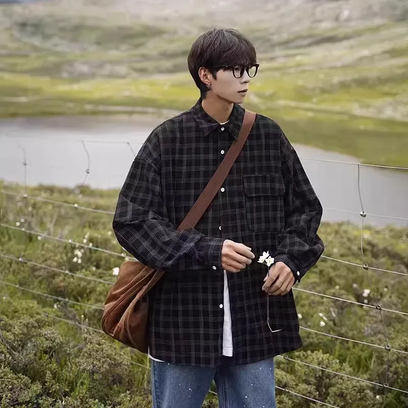 Осень-зима, большой размер, клетчатый мужской свободный длинный вельветовый топ све, японский дышащий моющийся топ на пуговицах
Осень-зима, большой размер, клетчатый мужской свободный длинный вельветовый топ све, японский дышащий моющийся топ на пуговицах