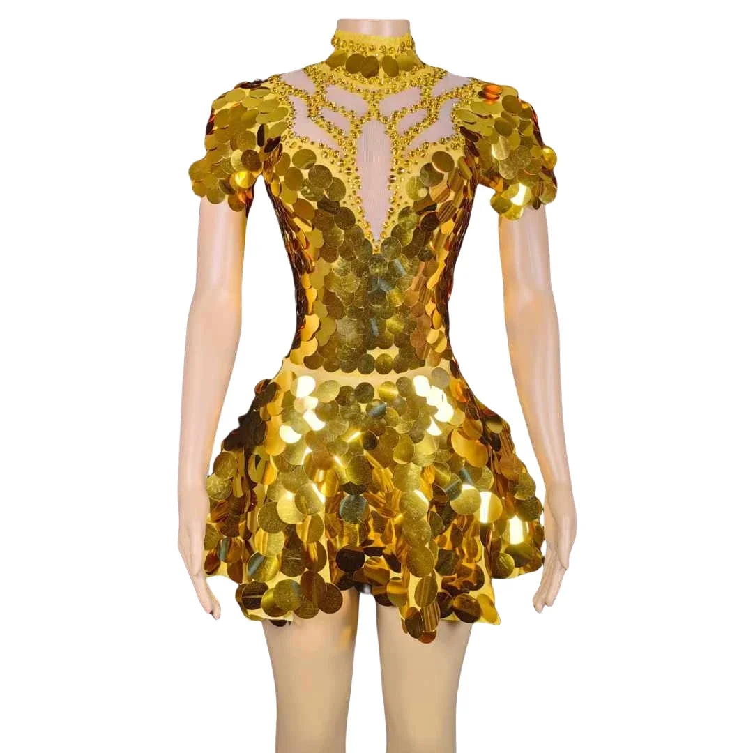Gold Sequins Women Shinning Dress Design Short Sleeve Carnival Bling Dancer Cheerleading Las Vegas Showgirl Outfits Drag Queen
Gold Sequins Women Shinning Dress Design Short Sleeve Carnival Bling Dancer Cheerleading Las Vegas Showgirl Outfits Drag Queen