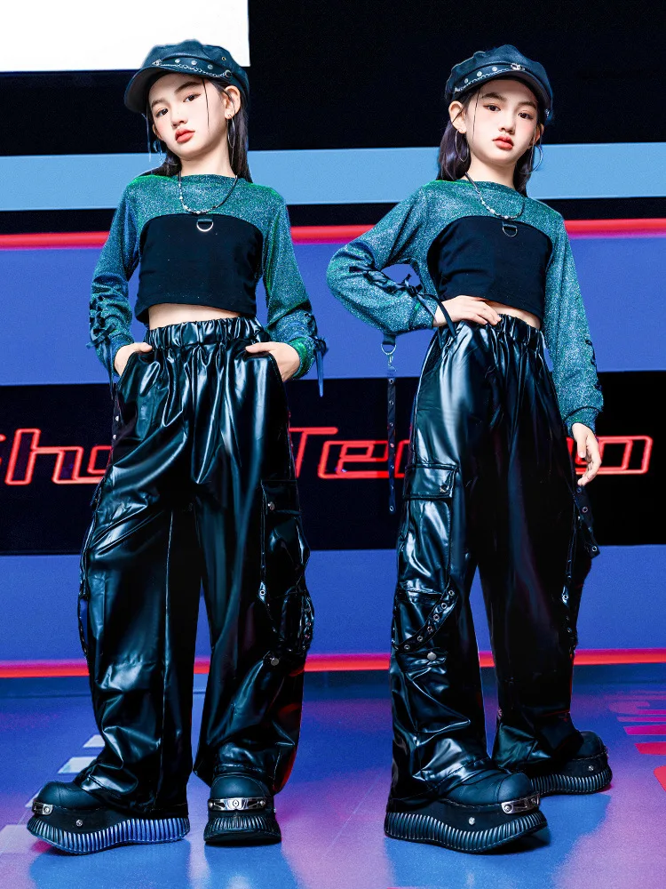 Kid Kpop Hip Hop Clothing Silver Blue Strap Crop Long Sleeve Top Black Faux Leather Cargo Pants for Girls Dance Costumes Clothes
Kid Kpop Hip Hop Clothing Silver Blue Strap Crop Long Sleeve Top Black Faux Leather Cargo Pants for Girls Dance Costumes Clothes