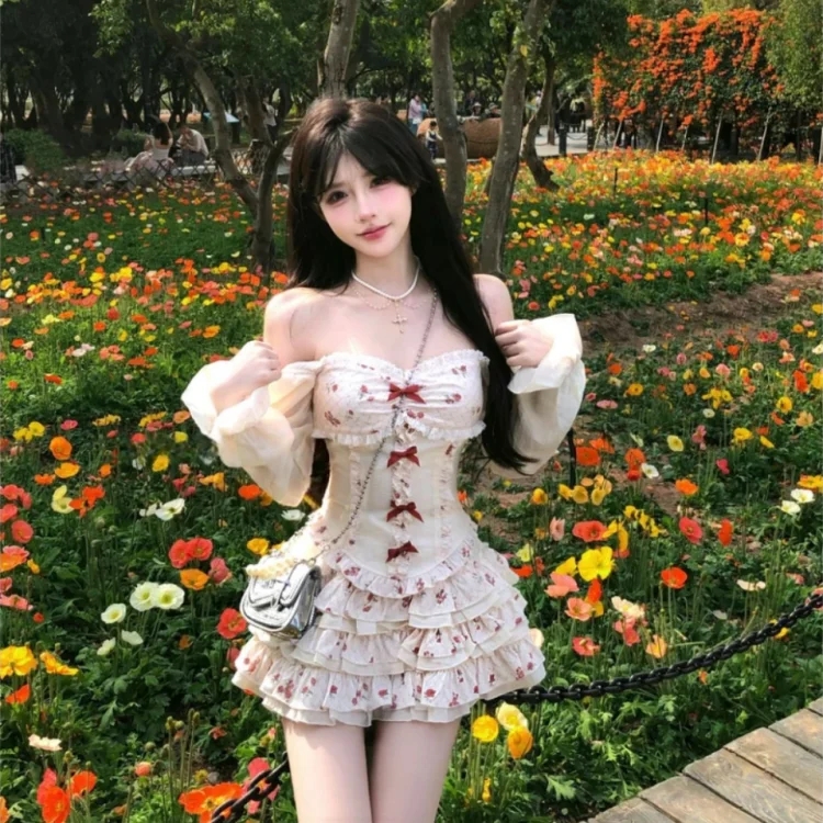 Two-Piece Set Floral One-Shoulder Long-Sleeved Top Cake Skirt Women Spring Summer New Pure Sweet Spicy Style Niche Design Set
Two-Piece Set Floral One-Shoulder Long-Sleeved Top Cake Skirt Women Spring Summer New Pure Sweet Spicy Style Niche Design Set
