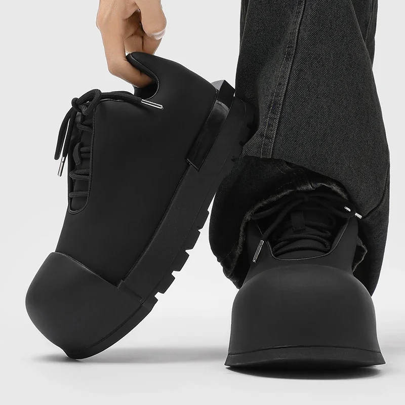 New Niche Big Head Casual Sports Shoes for Autumn and Winter Fashionable and Versatile Thick Soled Fabric Surface Trendy Shoes
New Niche Big Head Casual Sports Shoes for Autumn and Winter Fashionable and Versatile Thick Soled Fabric Surface Trendy Shoes