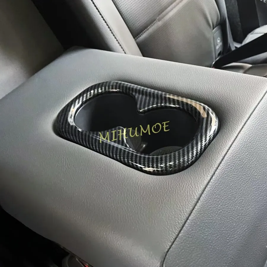 Для 2023-2025 Honda CR-V CRV 6th углеродное волокно подлокотник заднего сиденья центральный держатель чашки с водой декоративная крышка рамка
Для 2023-2025 Honda CR-V CRV 6th углеродное волокно подлокотник заднего сиденья центральный держатель чашки с водой декоративная крышка рамка