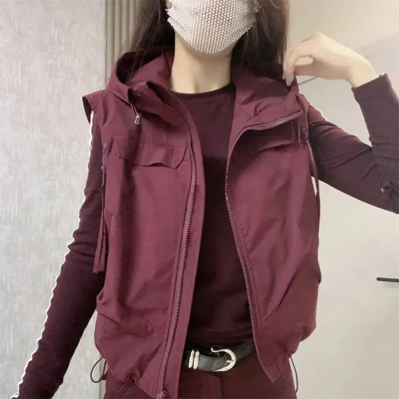 2025 Summer New Women's Vests Sun Protection Clothing Loose Thin Hooded Casual Sun Protection Outdoor Jacket Outerwear
2025 Summer New Women's Vests Sun Protection Clothing Loose Thin Hooded Casual Sun Protection Outdoor Jacket Outerwear