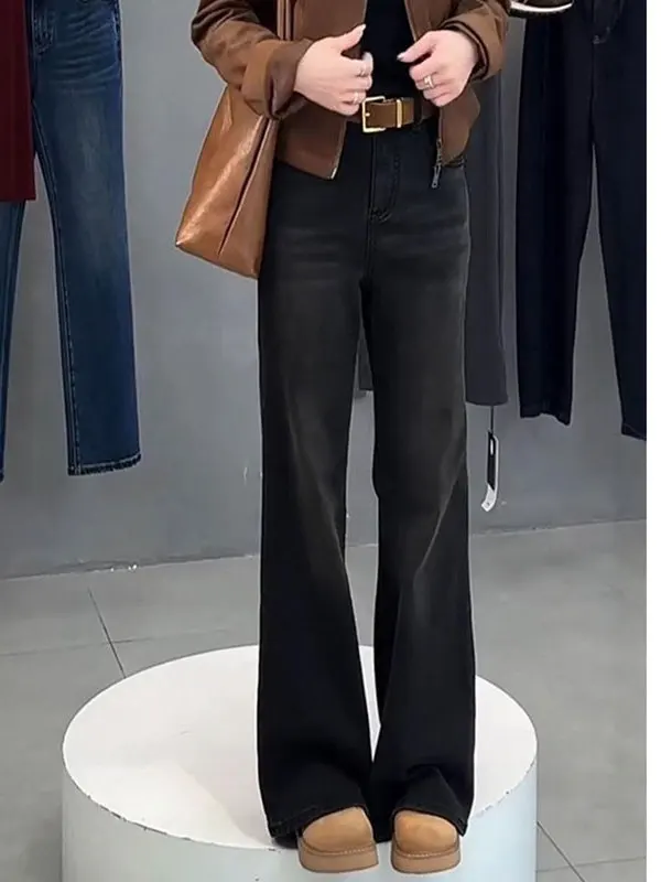 Новые женские джинсы-клеш с высокой талией, прямые, длинные, повседневные, больших размеров, для весны и осени, черные
Новые женские джинсы-клеш с высокой талией, прямые, длинные, повседневные, больших размеров, для весны и осени, черные